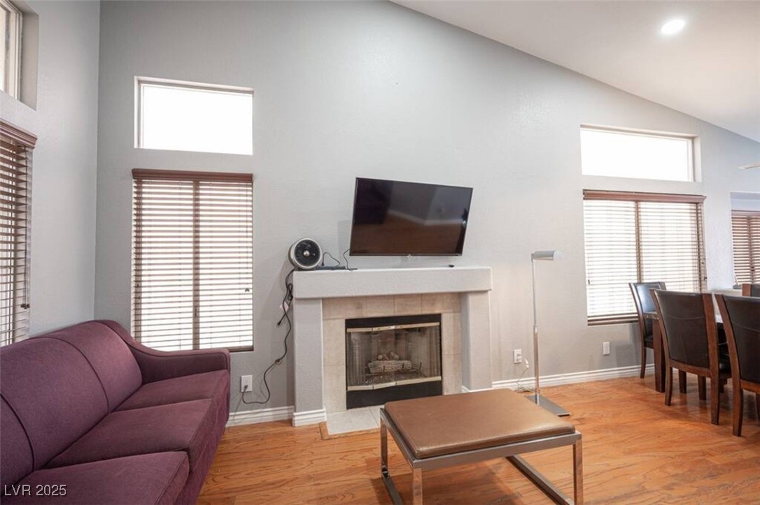 2736501 Property Photo 25