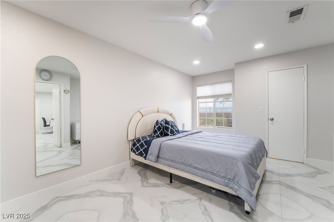 2200 South Fort Apache Road 1038 Property Photo 15