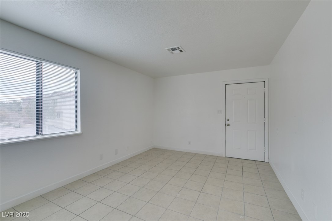 6987 Mendon Lane 4 Property Photo 6