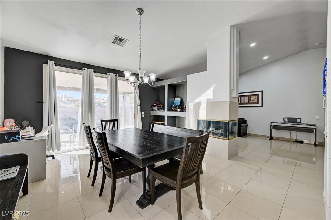 8601 Stone Harbor Avenue Property Photo 12