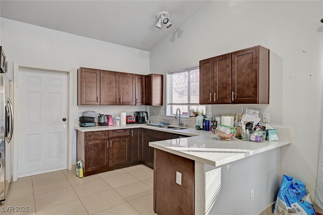 8601 Stone Harbor Avenue Property Photo 15