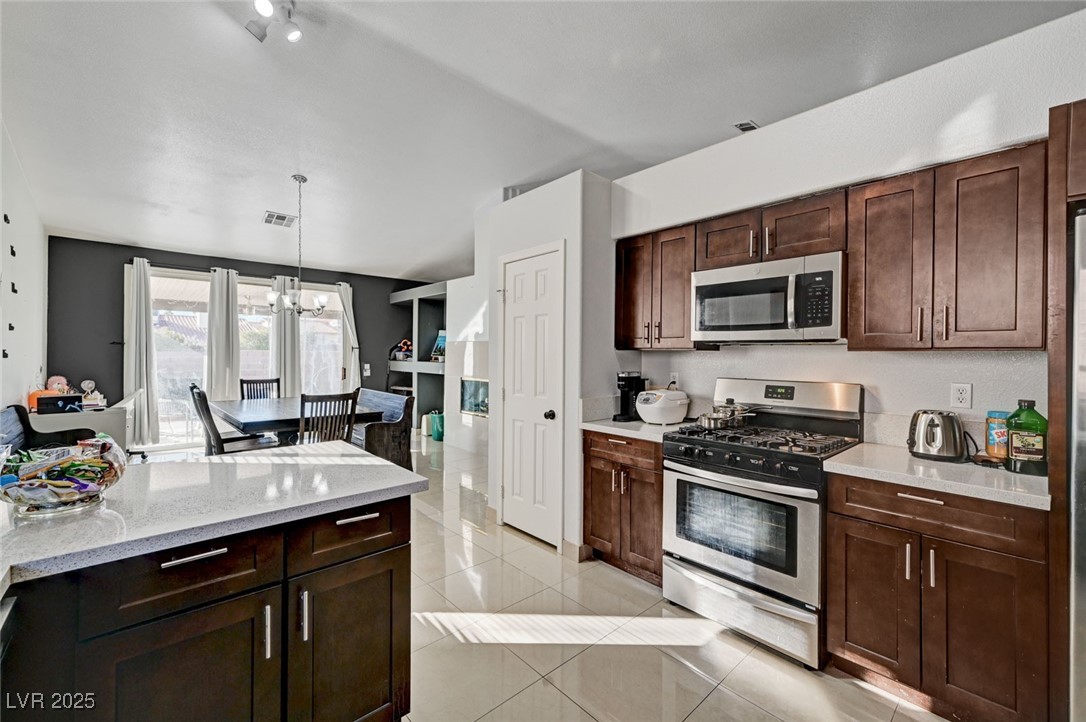 8601 Stone Harbor Avenue Property Photo 18