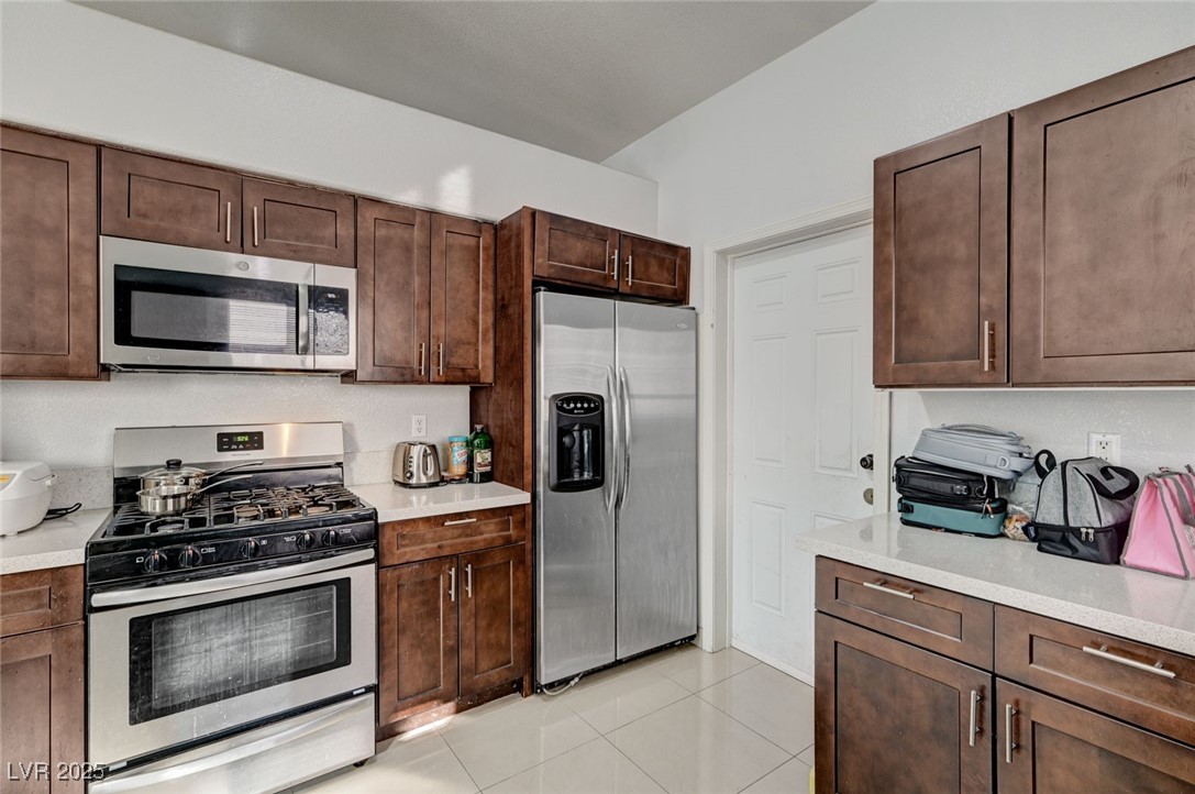 8601 Stone Harbor Avenue Property Photo 19