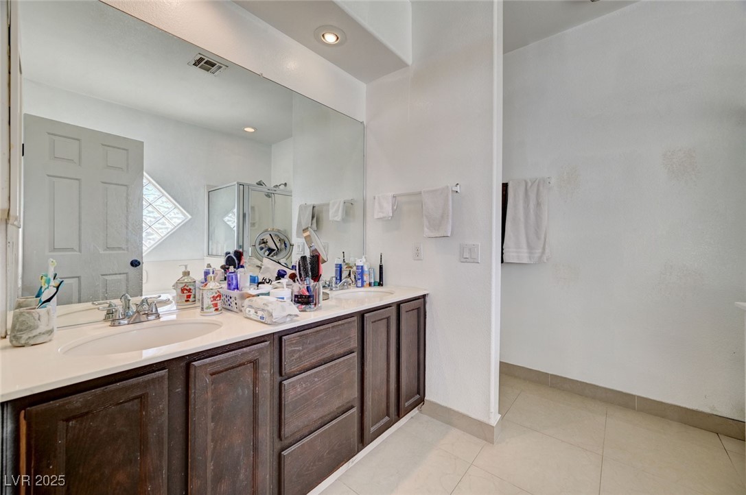 8601 Stone Harbor Avenue Property Photo 24
