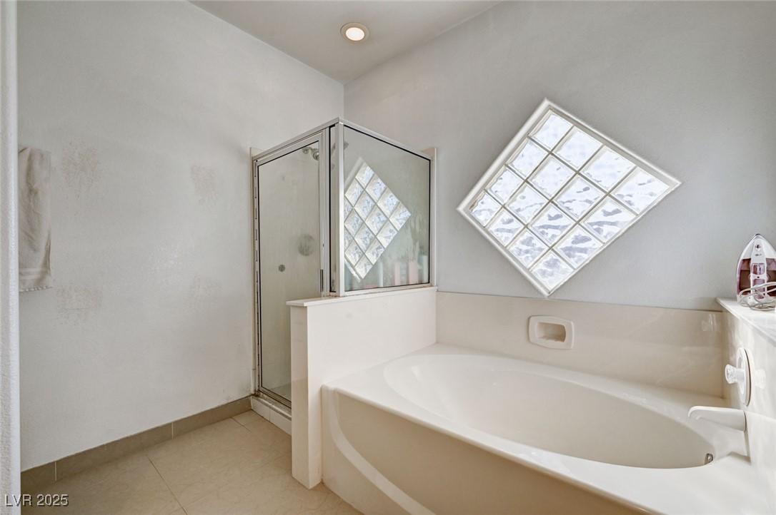 8601 Stone Harbor Avenue Property Photo 25