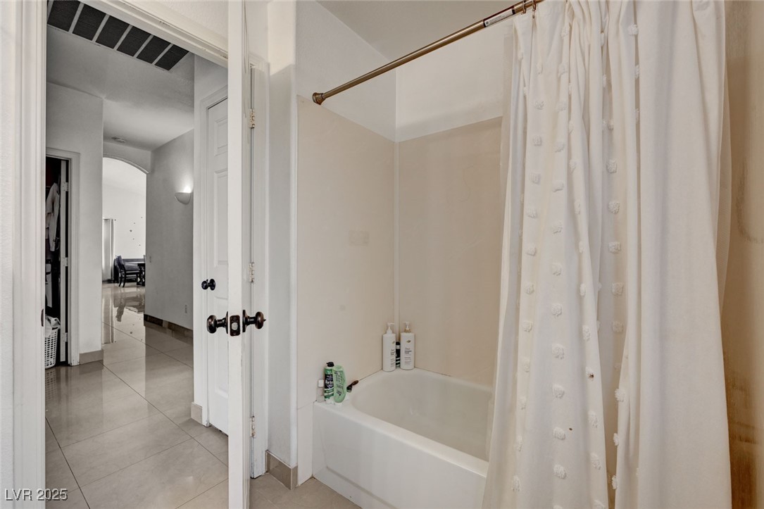 8601 Stone Harbor Avenue Property Photo 30