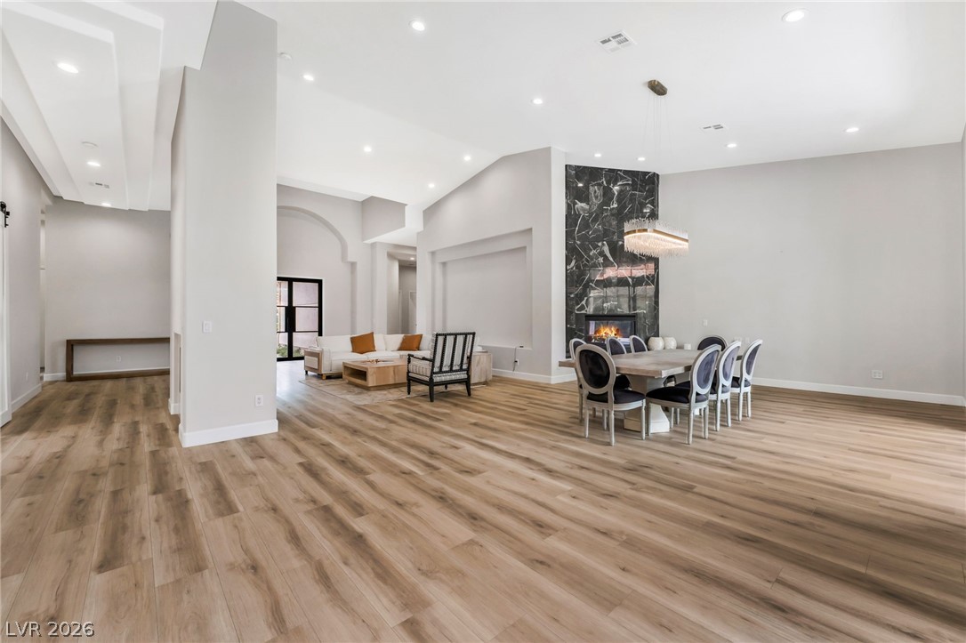 2736662 Property Photo 13