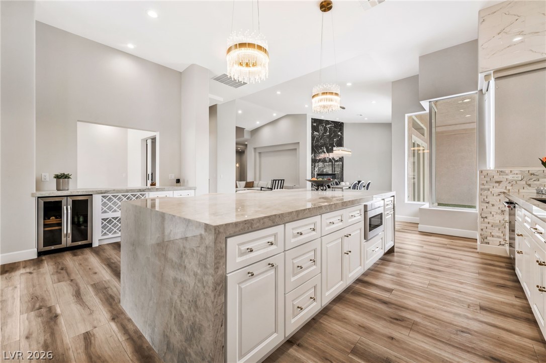 2736662 Property Photo 26