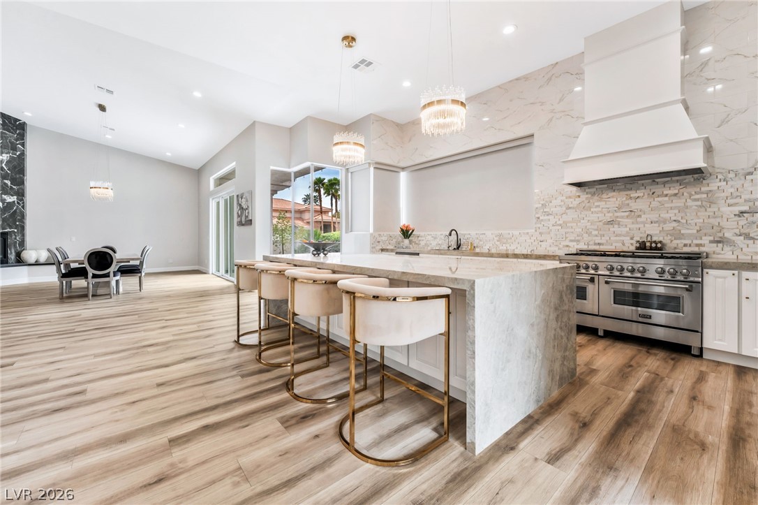 2736662 Property Photo 27