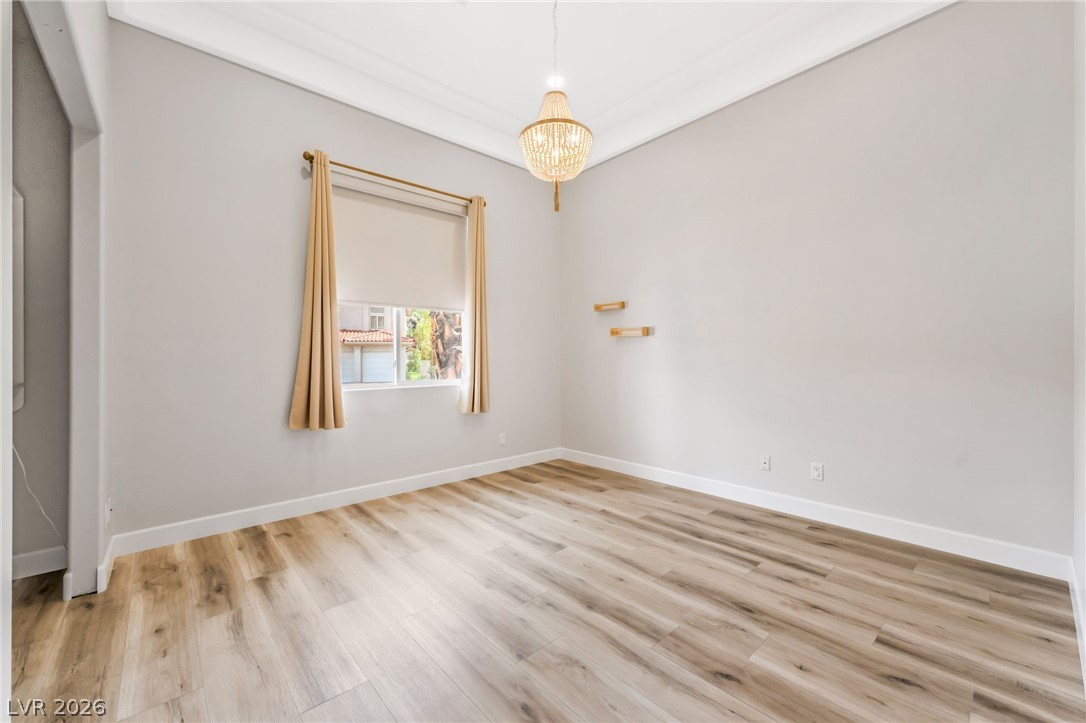 2736662 Property Photo 36