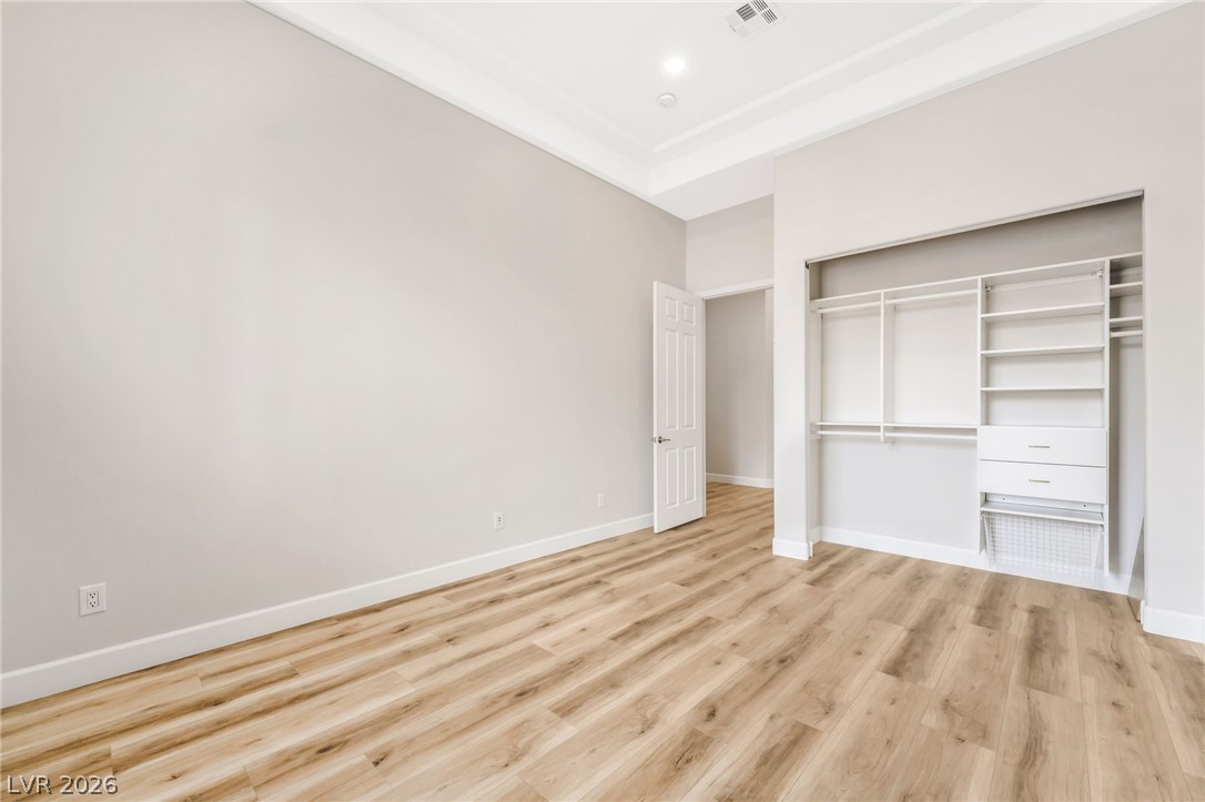 2736662 Property Photo 40