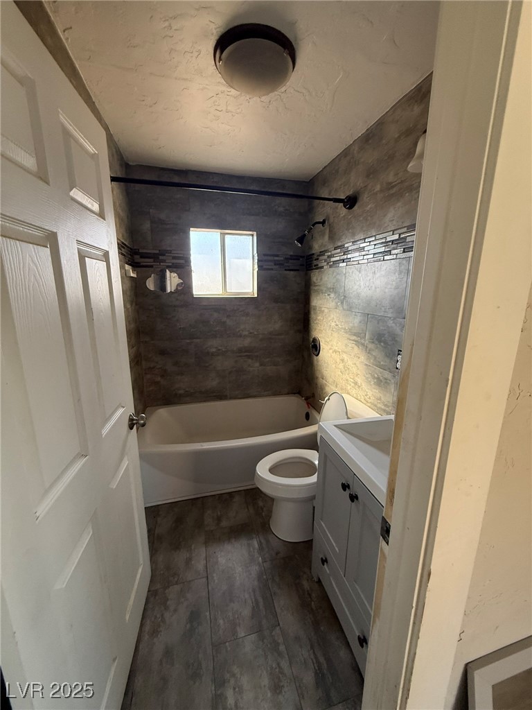 2295 North Street Property Photo 7