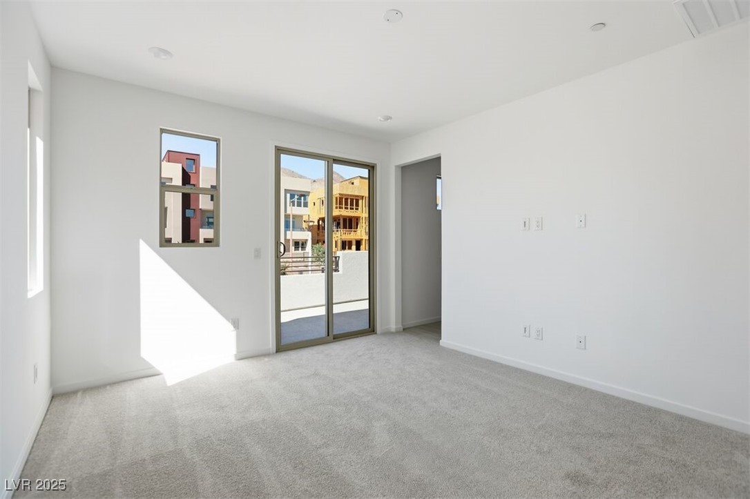 1477 Hopeful Lark Lane Property Photo 4
