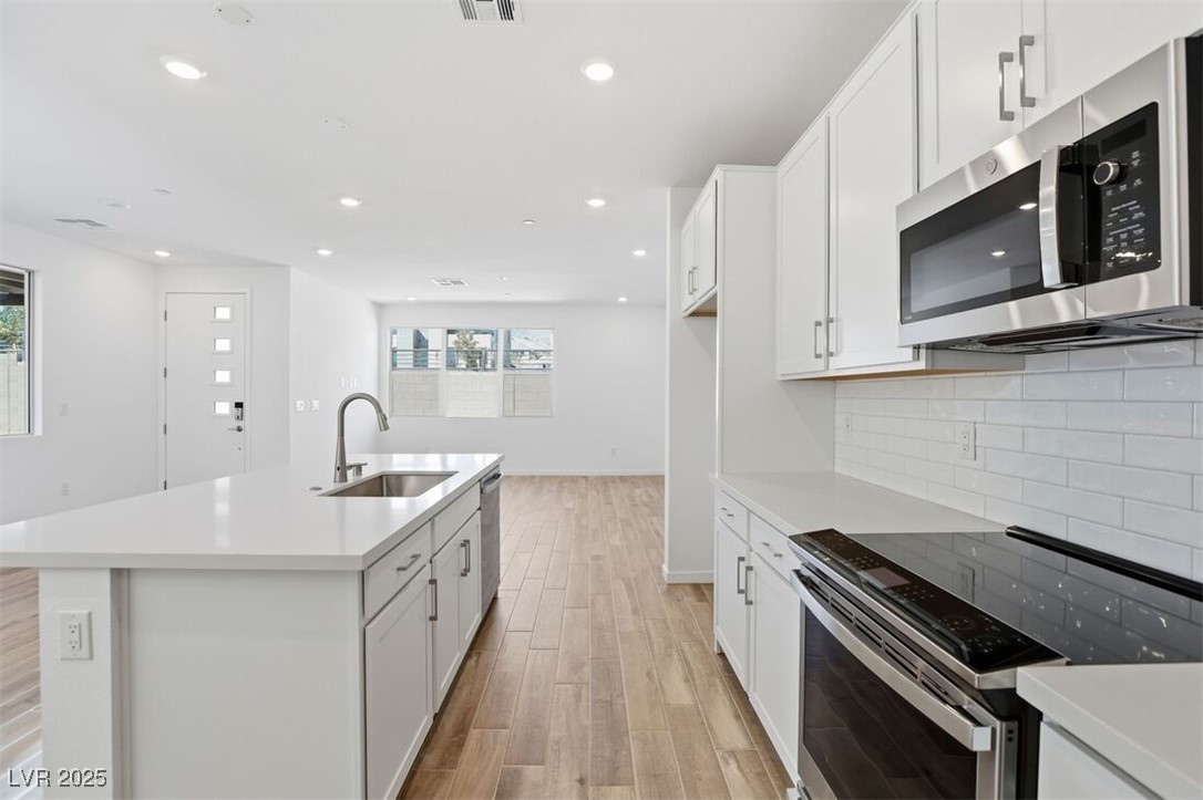 1477 Hopeful Lark Lane Property Photo 10