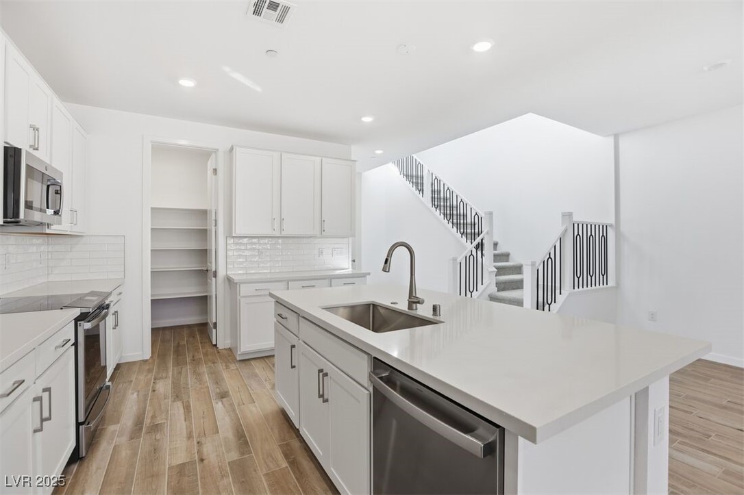 1477 Hopeful Lark Lane Property Photo 15