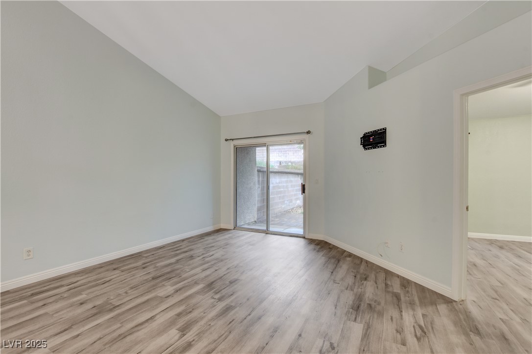 393 Blanca Springs Drive Property Photo 17