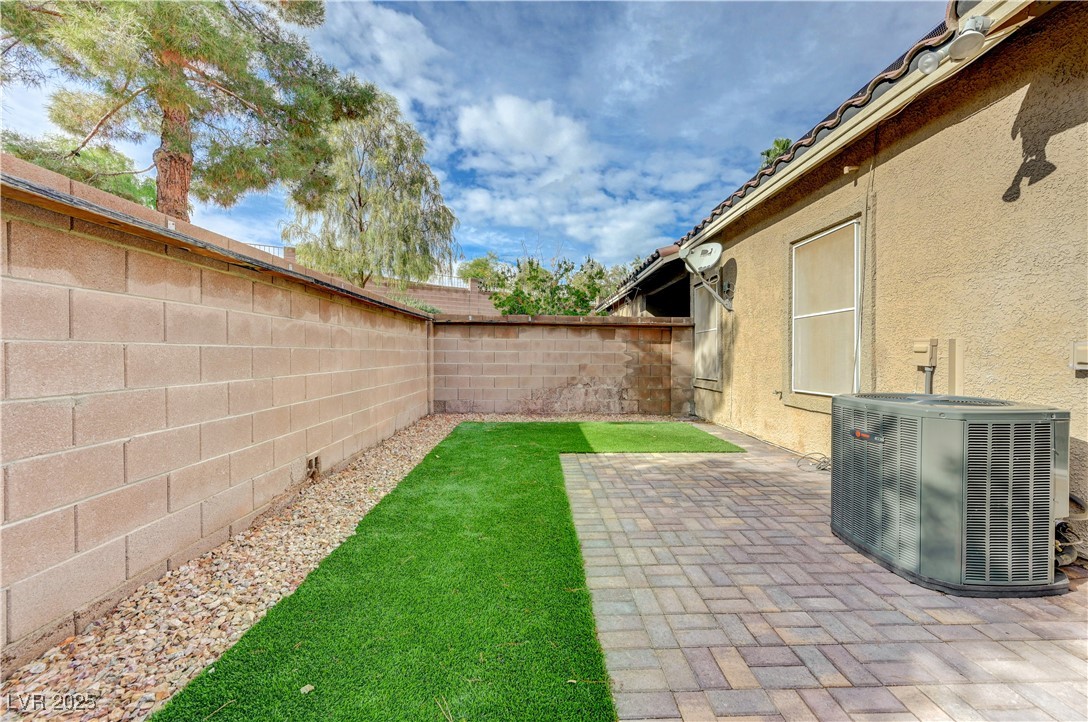 393 Blanca Springs Drive Property Photo 40