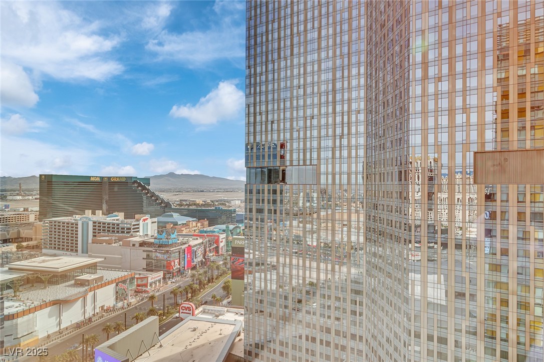 3722 Las Vegas Boulevard 2101 Property Photo 7