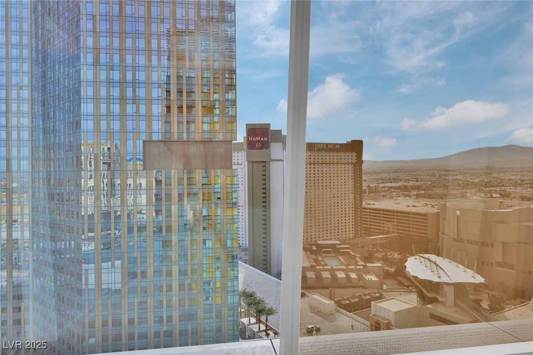 3722 Las Vegas Boulevard 2101 Property Photo 9
