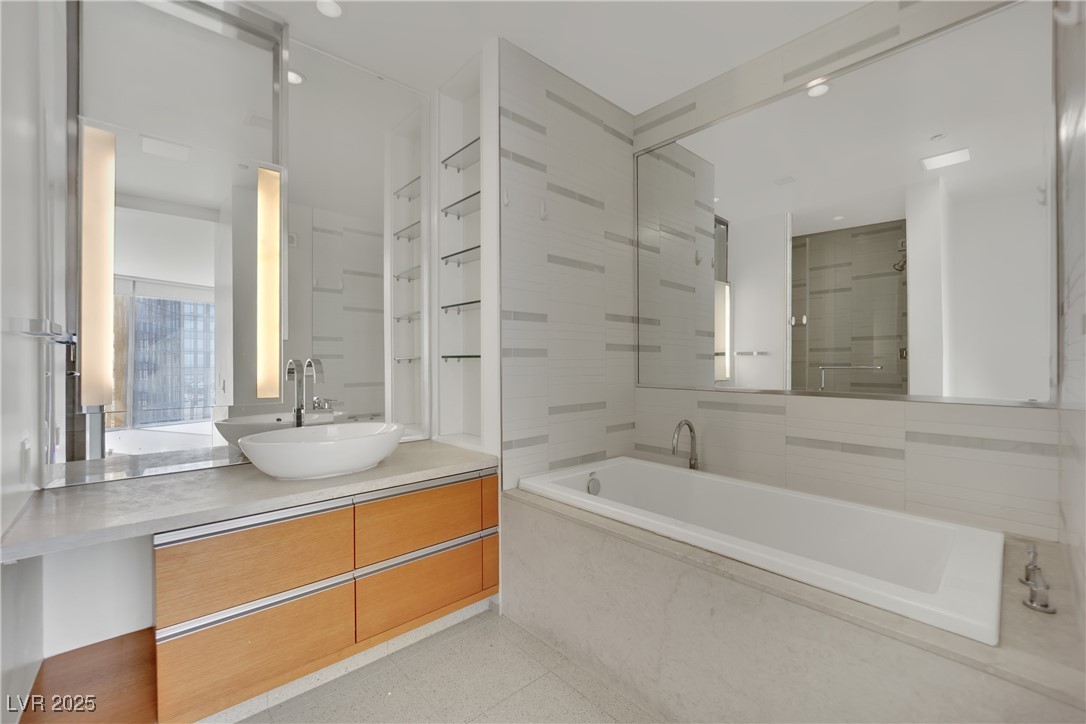 3722 Las Vegas Boulevard 2101 Property Photo 27