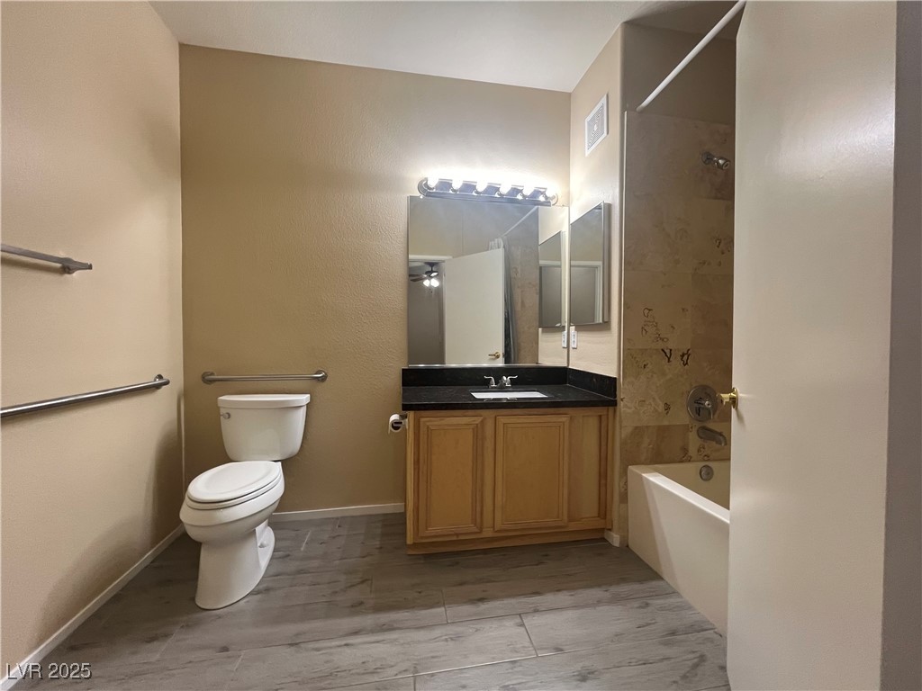 673 Peachy Canyon Circle 103 Property Photo 32