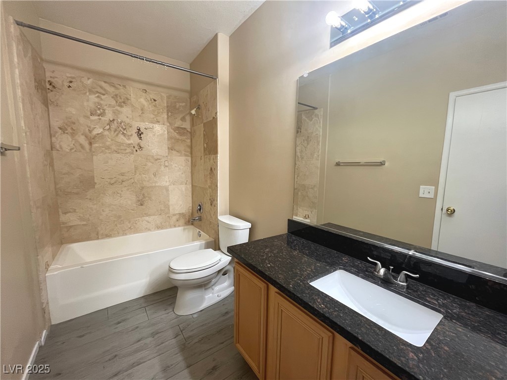 673 Peachy Canyon Circle 103 Property Photo 40