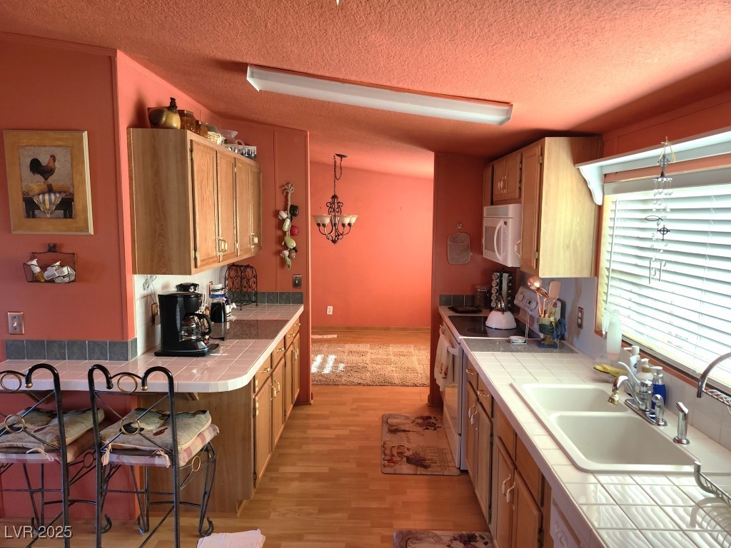 955 West Hobson Street Property Photo 8