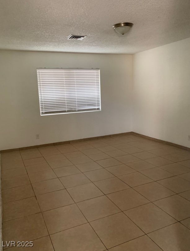 5148 Greene Lane C Property Photo 4