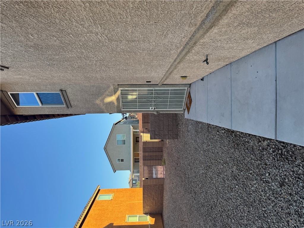 121 Brookhouse Court Property Photo 4
