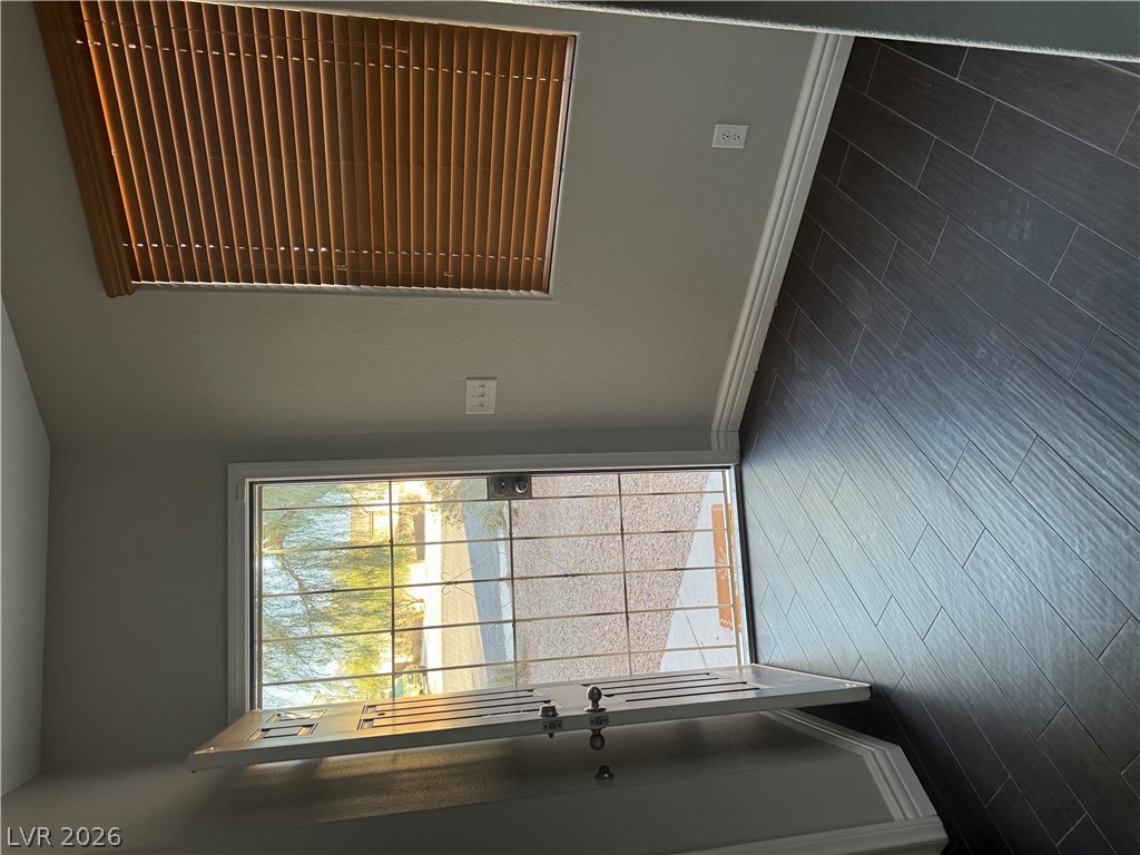 121 Brookhouse Court Property Photo 5
