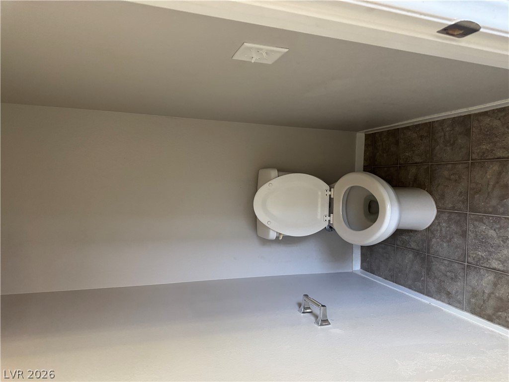 121 Brookhouse Court Property Photo 19