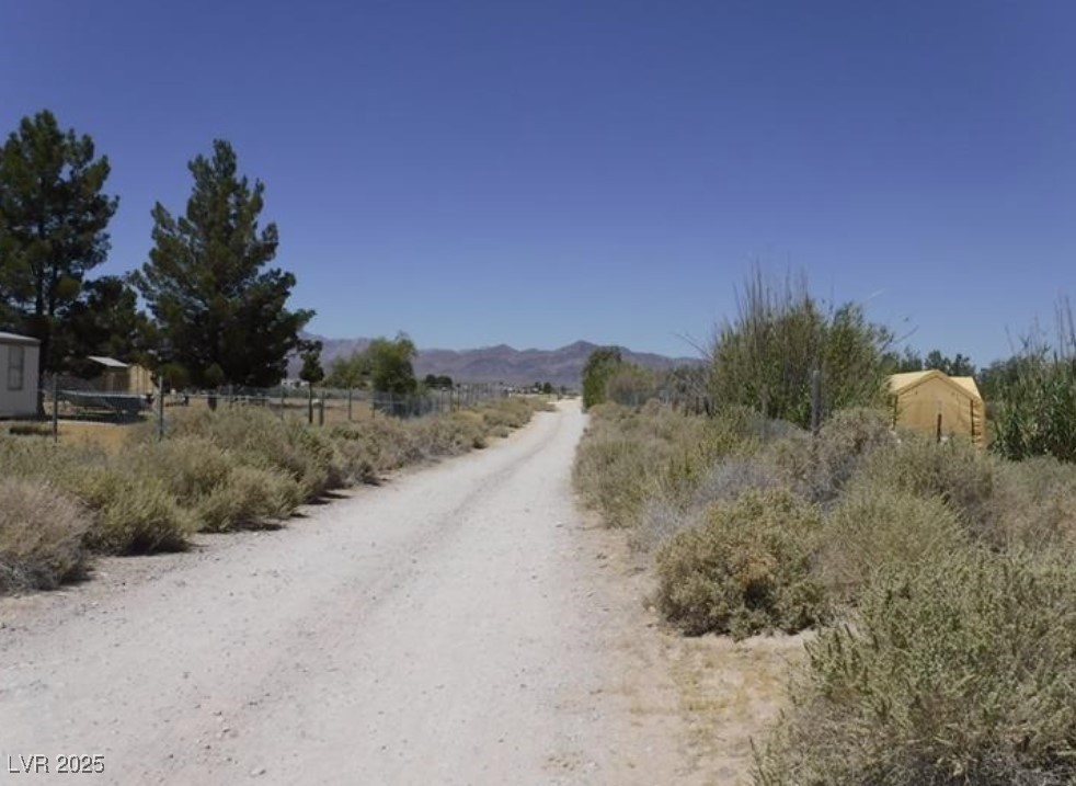 Obsidian Avenue Property Photo 9