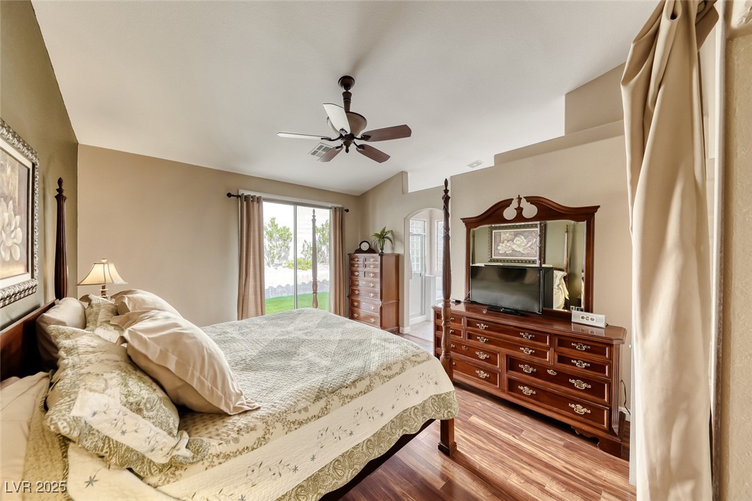 2764 Craigmillar Street Property Photo 12
