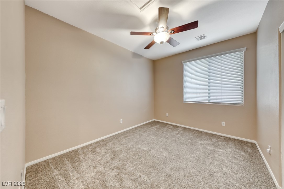 2764 Craigmillar Street Property Photo 19