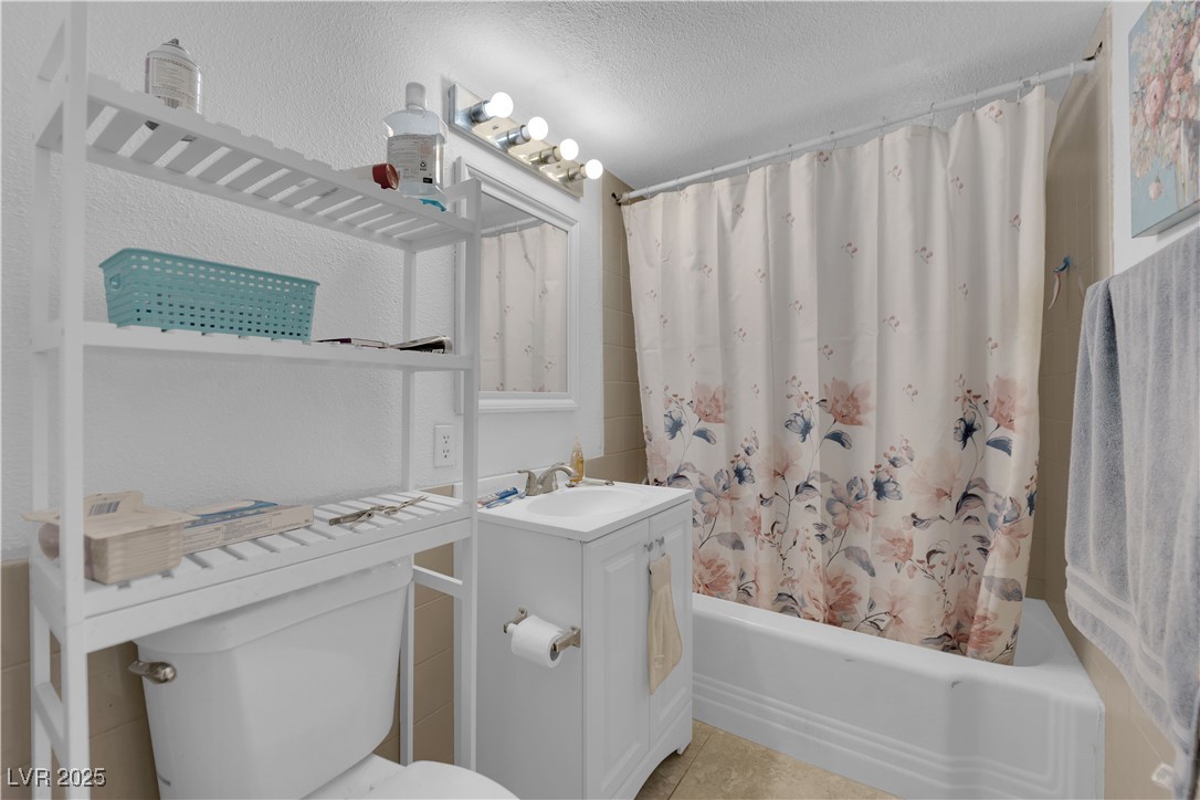 95 East Windmill Lane Property Photo 16