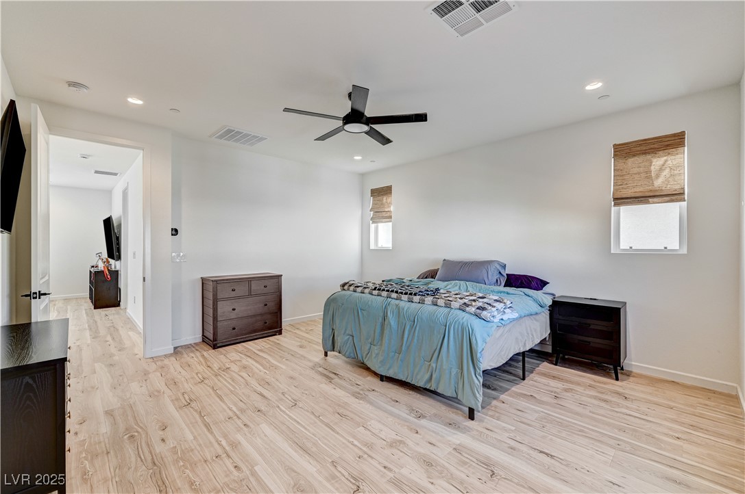 10136 Sequoia Glen Avenue Property Photo 5