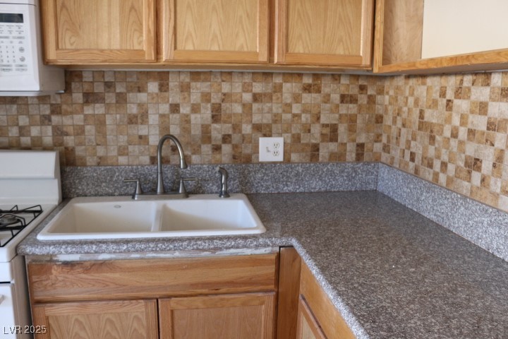 3955 Visby Lane Property Photo 7