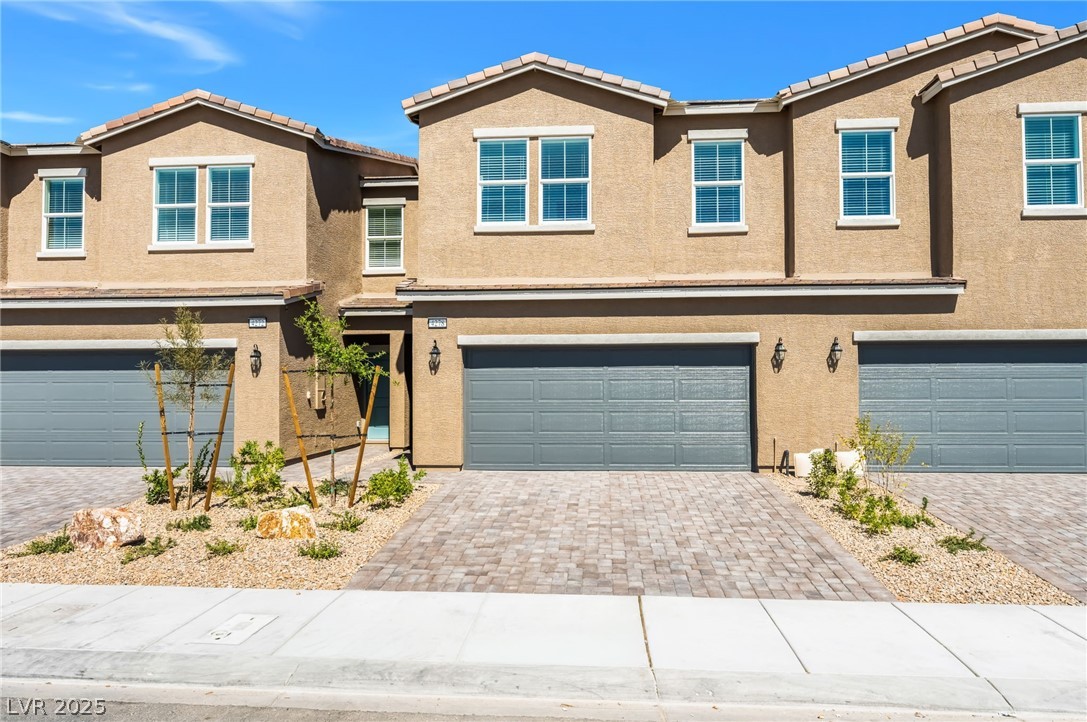 1486 Stellar Summit Street
