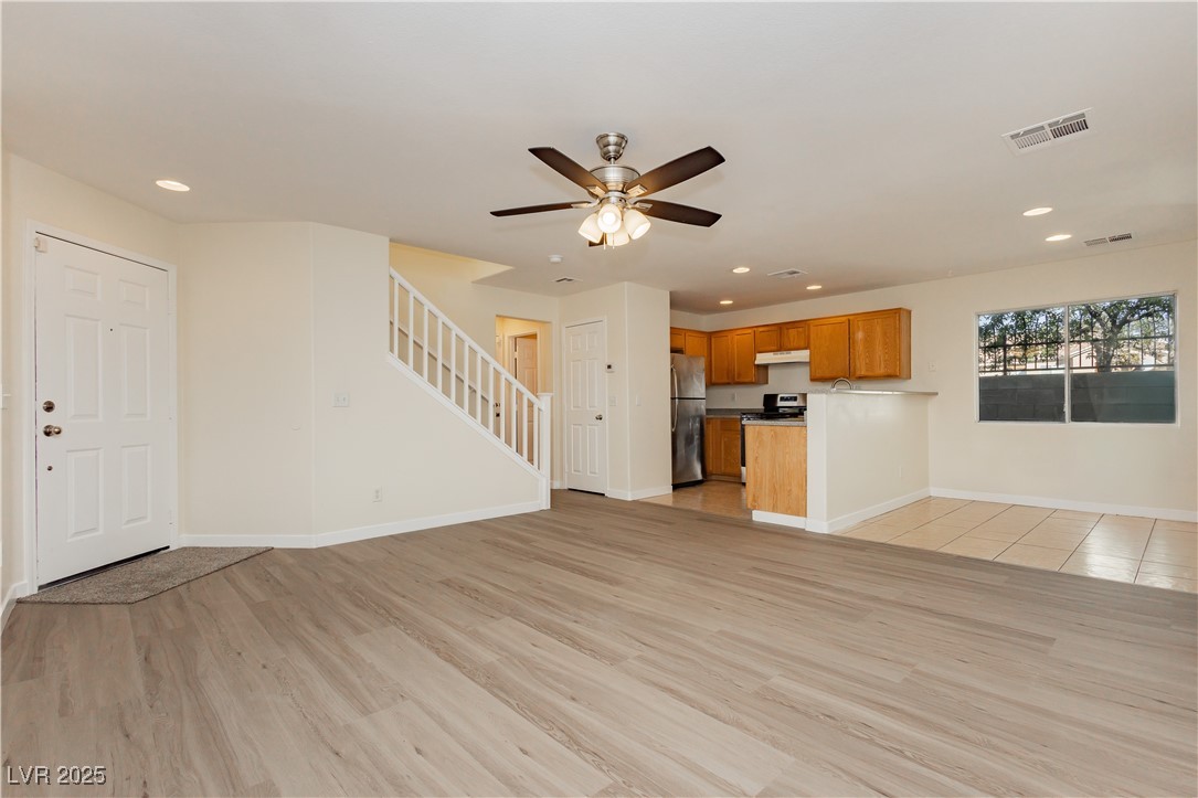 1072 Valetta Flat Avenue Property Photo 1