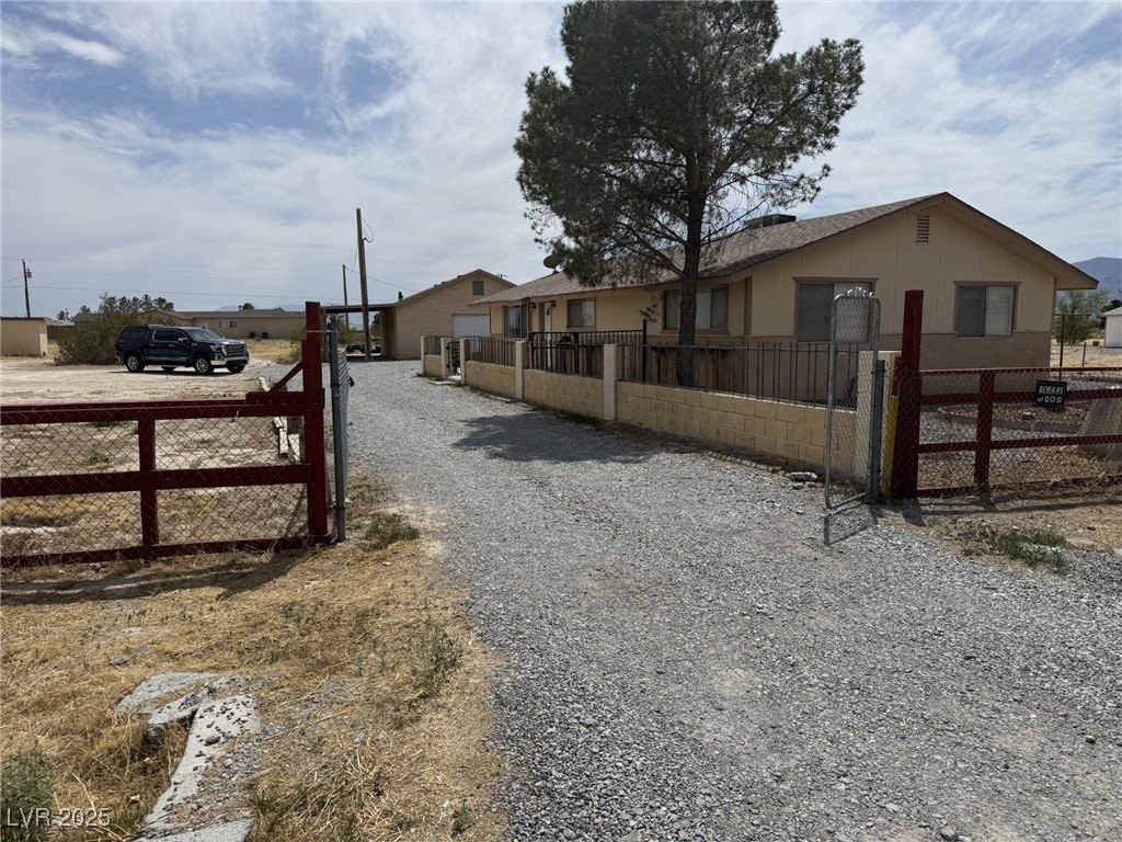 4361 Laute Drive Property Photo 3