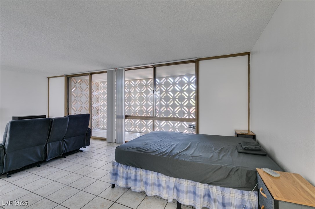 205 East Harmon Avenue 112 Property Photo 23