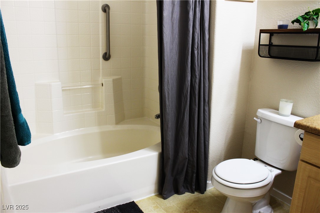 8250 North Grand Canyon Drive 2110 Property Photo 19