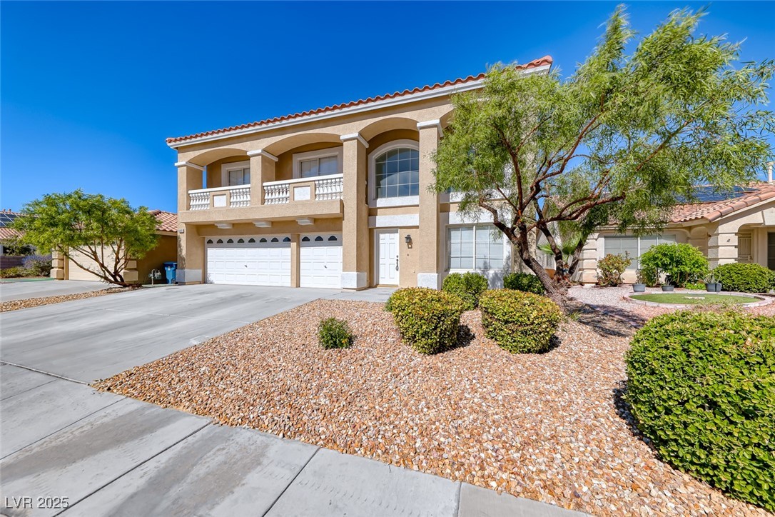 602 Staghorn Pass Avenue Property Photo 1