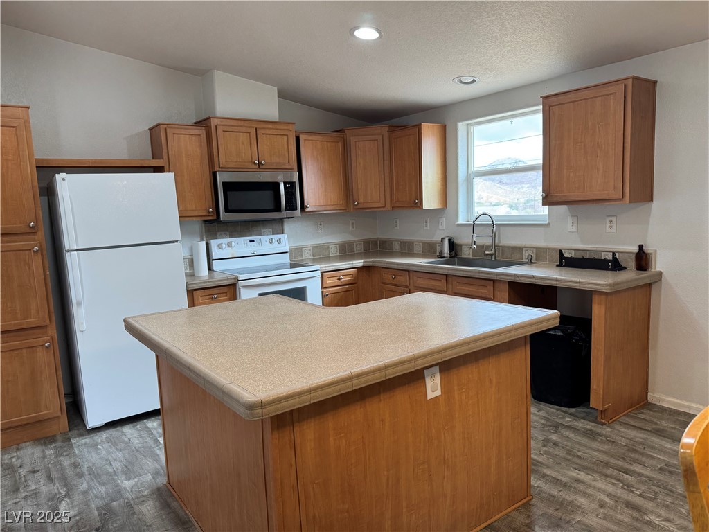 251 A Avenue Property Photo 3