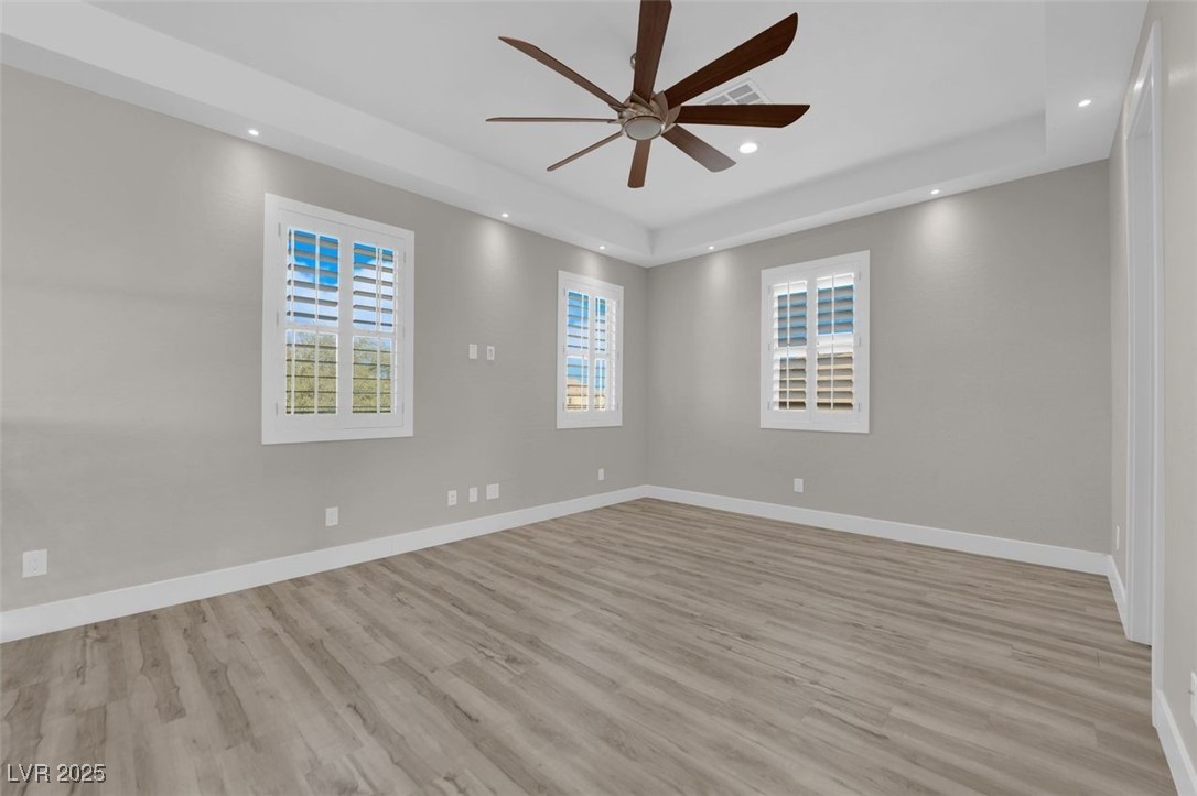4115 Topaz Hills Drive Property Photo 17