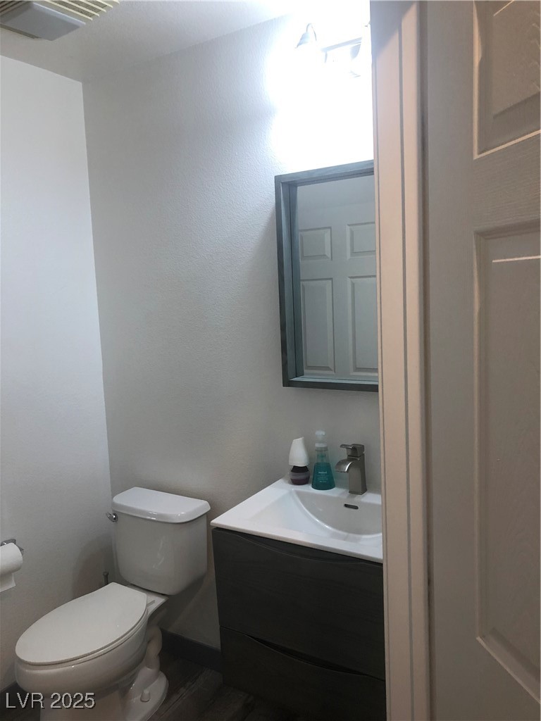31 Agate Avenue 204 Property Photo 22