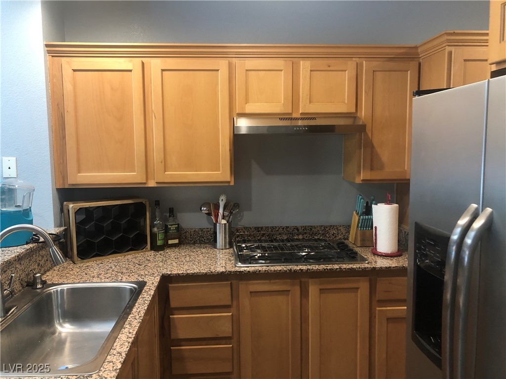 31 Agate Avenue 204 Property Photo 28