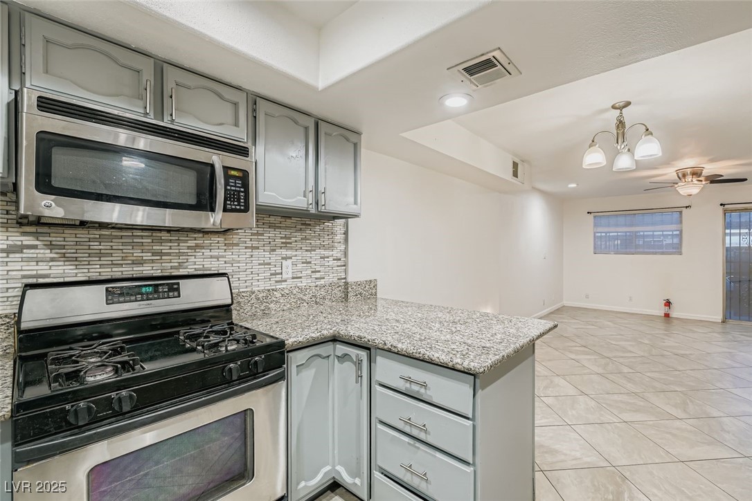 895 Rhinegold Way Property Photo 6