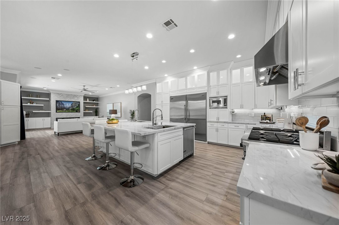 29 Soaring Bird Court Property Photo 11