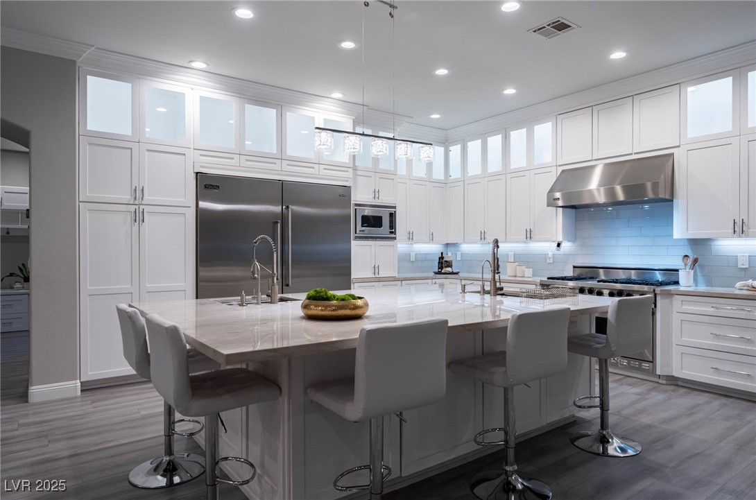 29 Soaring Bird Court Property Photo 14